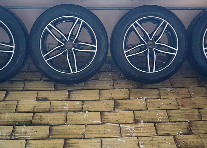Grajewo ogłoszenia: Sprzedam alufelgi aluminiowe 5x112 z oponami Pirelli Cinturato P7...