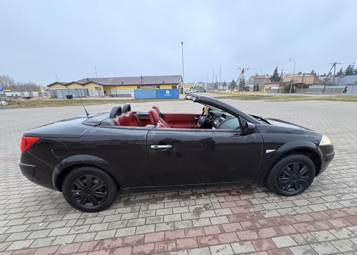 Grajewo ogłoszenia: Sprzedam Renault Megane Cabrio z 2008 roku, silnik 1.9 dCi.
Auto w...