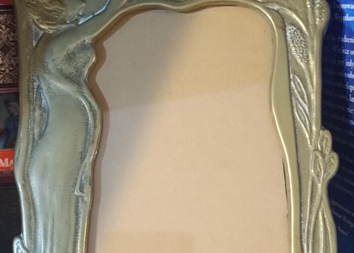 Grajewo ogłoszenia: Sprzedam mosiężną ramkę do zdjęć wysokość 22 cm i...