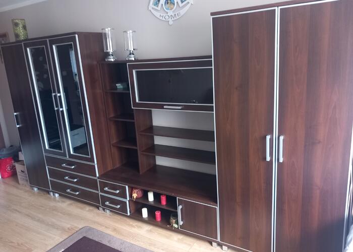 Grajewo ogłoszenia: Sprzedam segment. Stan bdb. Cena 650 zł.
2 fotele 180 zł
Stolik...