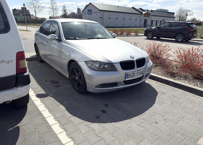 Grajewo ogłoszenia: Witam, 
mam do zaoferowania samochód marki BMW e90 325i z LPG....