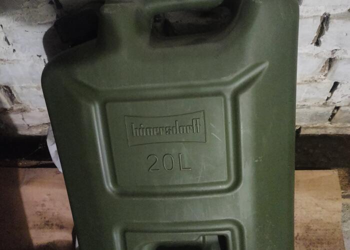 Grajewo ogłoszenia: Sprzedam kanister 20 L